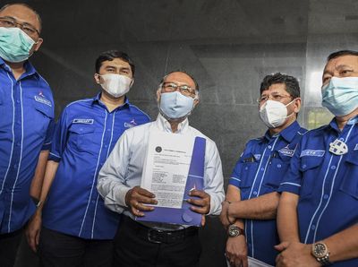 Diantar BW, Partai Demokrat Gugat KLB di Sibolangit