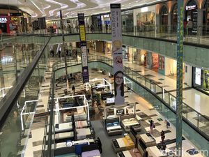 PPKM Darurat Besok, Pegawai Toko di Mal Libur?