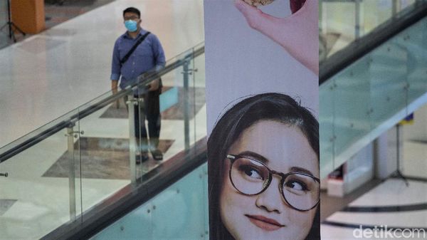 Gaungkan Cinta Produk Lokal, Jokowi Ingin UMKM Terdepan di Mal