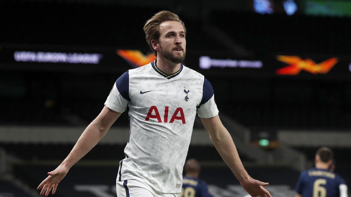 Harry Kane menjadi bintang di laga Tottenham vs Dinamo Zagreb. (Foto: AP/Alastair Grant)