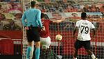 Foto: Detik-detik Harry Maguire Buang Peluang di Depan Gawang