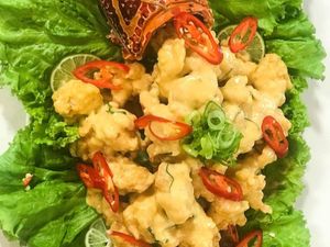 Masak Masak : Lobster Goreng Tepung Saus Telur Asin ala Restoran Seafood
