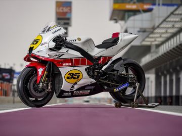 Motor MotoGP Yamaha Edisi 60 Tahun