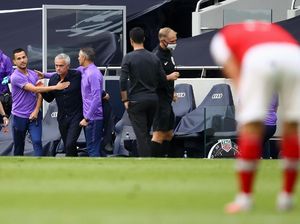 Arsenal Vs Tottenham: Mourinho Ledek The Gunners