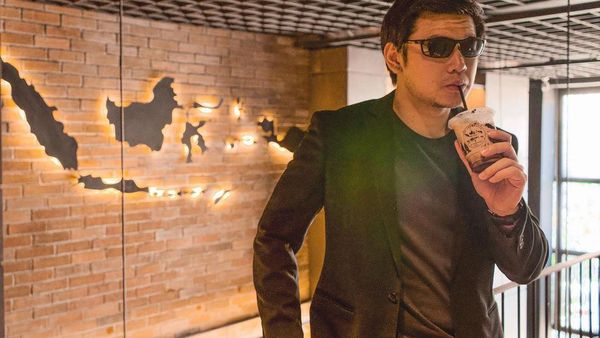 Dijodohkan Netizen dengan Felicia Tissue, Nicholas Sean Sibuk Bisnis Kopi