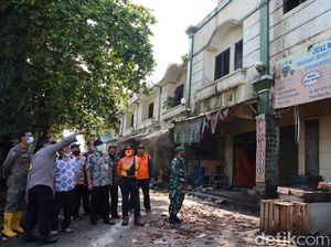 Pasar Kota Banjarnegara Terbakar, Stadion Disiapkan Jadi Pasar Darurat Pasar Kota Banjarnegara Terbakar, Stadion Disiapkan Jadi Pasar Darurat