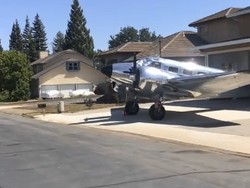 Kompleks Perumahan Sultan: Garasinya Isi Pesawat Terbang Pribadi, Bukan Mobil