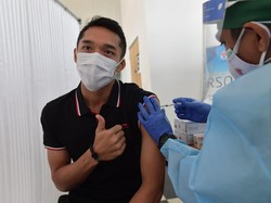 Jonatan Christie Sampai Eko Yuli Ikuti Vaksinasi COVID-19 Tahap Kedua