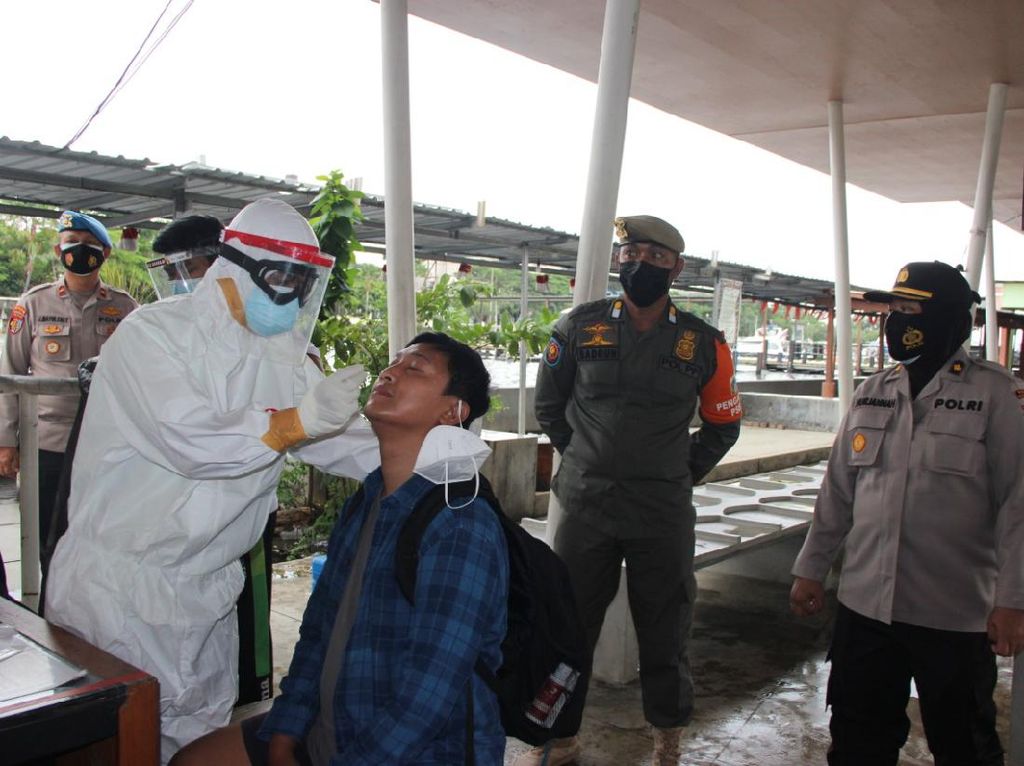 Polisi Perketat Prokes untuk Pengunjung Kepulauan Seribu, Ada Tes di Dermaga Polisi Perketat Prokes untuk Pengunjung Kepulauan Seribu, Ada Tes di Dermaga