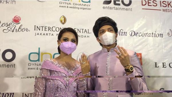 Aurel Hermansyah dan Atta Halilintar Pamer Cincin Lamaran