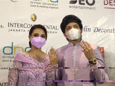 Aurel Hermansyah dan Atta Halilintar Pamer Cincin Lamaran