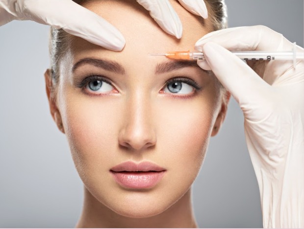 Collagen InjectionFoto:pinterest/gorjuswhips