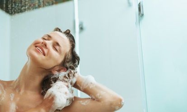 foto: mencuci rambut/id.pinterest.com/mindbodygreen foto: mencuci rambut/id.pinterest.com/mindbodygreen