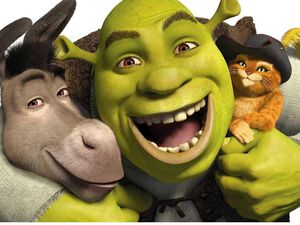 Anti Mainstream, Ini Foto Kocak Grup WayV Tirukan Kartun dan Meme