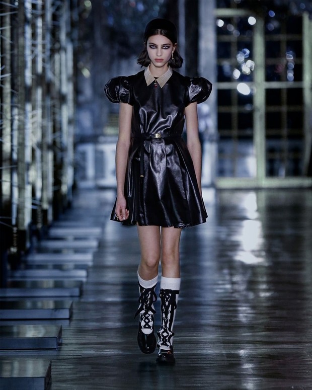 Koleksi #DiorAW21 Koleksi #DiorAW21/instagram.com/dior