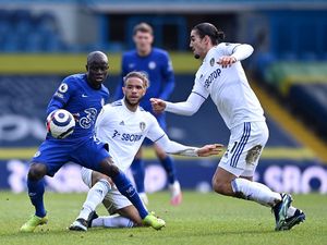 Belum Ada Gol di Babak I Leeds Vs Chelsea