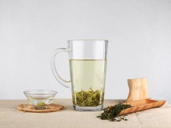 Manfaat Minum Teh Putih, Bikin Kulit Cerah dan Mulus Tanpa Jerawat