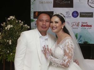 Respons Kalina Oktarani Usai Vicky Prasetyo Ngaku Mau Pertahankan Pernikahan Respons Kalina Oktarani Usai Vicky Prasetyo Ngaku Mau Pertahankan Pernikahan