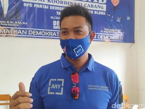 Pecah Kongsi Ketua Demokrat Blora yang Dipecat dengan Anak Kandungnya Pecah Kongsi Ketua Demokrat Blora yang Dipecat dengan Anak Kandungnya