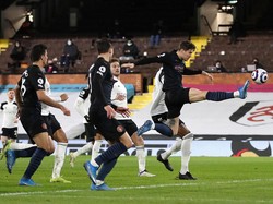 Nikmatnya Umpan Joao Cancelo buat John Stones