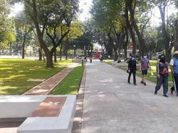 Taman Lapangan Banteng Dibuka Lagi, Warga yang Olahraga Didata