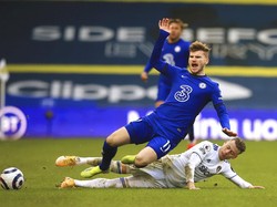 Lapangan Sangat Licin, Chelsea pun Sulit Menang