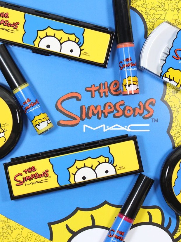 mac x the simpsons (sumber : pinterest.com/beautifulmakeupsearch)