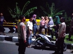 Tanpa Masker & Jaga Jarak, Sekelompok ABG di NTB Kena Tegur Polisi