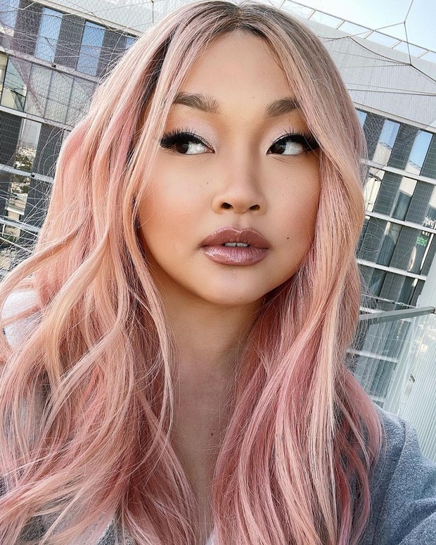 inspirasi rambut pink artis Hollywood