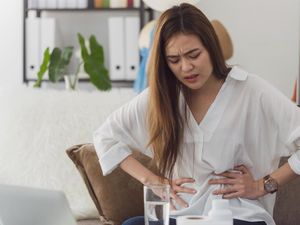 Mengenal Flu Perut: Gejala dan Cara Mengatasinya Mengenal Flu Perut: Gejala dan Cara Mengatasinya
