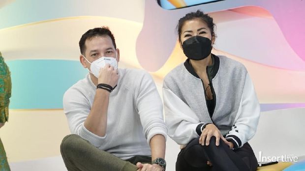 Ari Wibowo dan Inge Anugrah