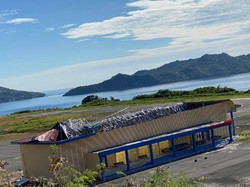 Bupati Sebut Kerusakan Atap Ruang Tunggu Bandara Siau Akibat Puting Beliung