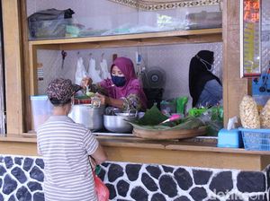 Asyiknya Belanja dan Jajan di Pasar Oro-oro Dowo Malang yang Bersih