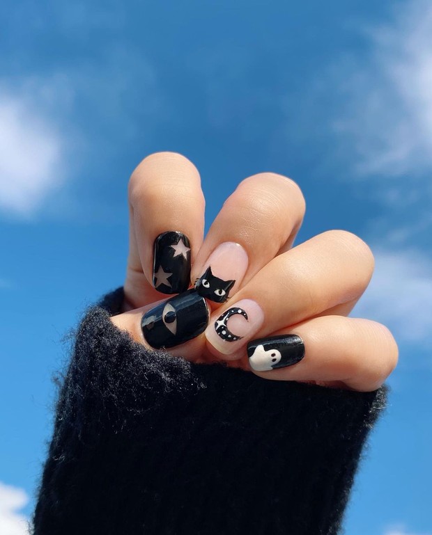 Black and White Nail Trend