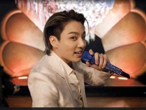 ARMY! Intip Aksi BTS yang Enerjik di Panggung Grammy