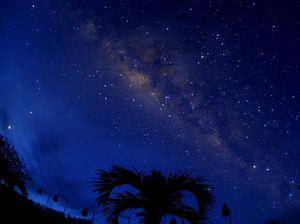 Suara Dengung di Langit Bandung yang Bikin Warga Bertanya-tanya