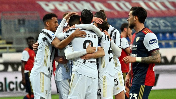 CAGLIARI, ITALY - MARCH 14:Cristiano Ronaldo of Juventus celebrates his goal  during the Serie A match between Cagliari Calcio  and Juventus at Sardegna Arena on March 14, 2021 in Cagliari, Italy. (Photo by Enrico Locci/Getty Images)
