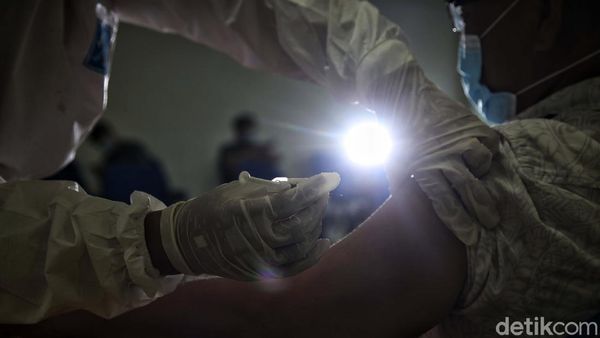 Tokoh-tokoh Agama di Jakut Mulai Divaksin