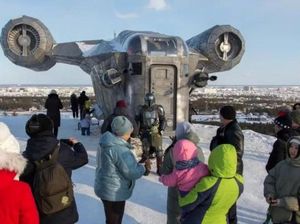Niat Banget, Fans Star Wars Bangun Kapal Luar Angkasa di Siberia Niat Banget, Fans Star Wars Bangun Kapal Luar Angkasa di Siberia
