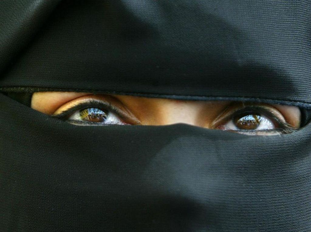 Di Balik Keputusan Sri Lanka Larang Pemakaian Burka Di Balik Keputusan Sri Lanka Larang Pemakaian Burka