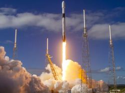 Internet Satelit Elon Musk Efektif Hadapi Invasi Rusia di Ukraina