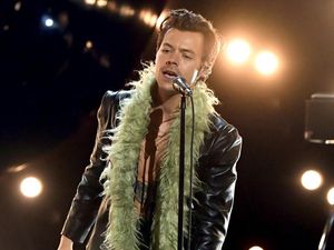 Ada Insiden Penembakan di Kopenhagen, Harry Styles Batalkan Konser Ada Insiden Penembakan di Kopenhagen, Harry Styles Batalkan Konser