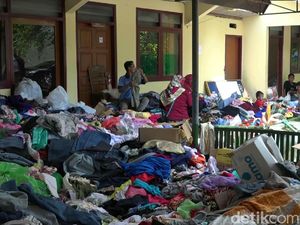 Dikeluhkan Warga, Bantuan Banjir Probolinggo Dianggap Tak Merata