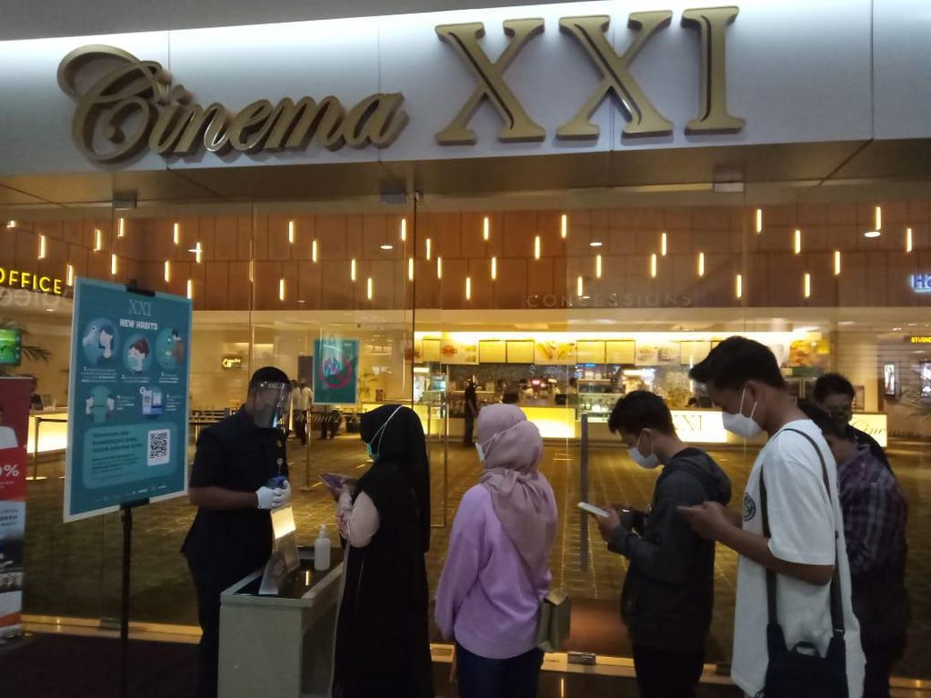 Jadwal Bioskop Solo Hari Ini 25 Mei, KKN di Desa Penari hingga Srimulat Jadwal Bioskop Solo Hari Ini 25 Mei, KKN di Desa Penari hingga Srimulat