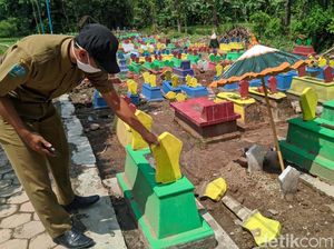 Hilangkan Kesan Seram, Kuburan Ini Dicat Warna-warni Hilangkan Kesan Seram, Kuburan Ini Dicat Warna-warni
