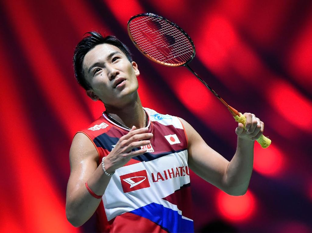 Kento Momota Tak Terlalu Pede Tatap All England Kento Momota Tak Terlalu Pede Tatap All England