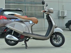 Awas Ketipu! Skuter Ini Mirip Vespa 946, Dijual Cuma Rp 6 Jutaan