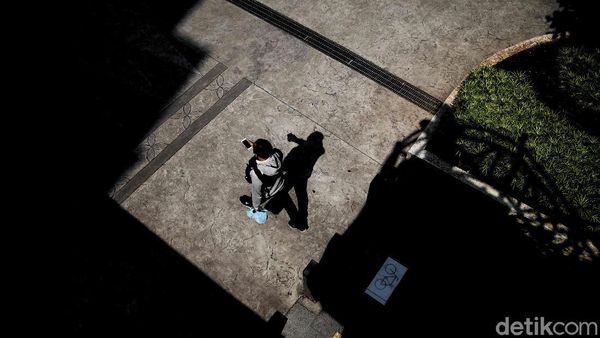 Memuliakan Pejalan Kaki untuk Jakarta yang Bebas Macet