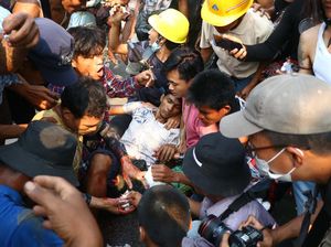 Myanmar Kian Panas, Korban Tewas Berjatuhan Myanmar Kian Panas, Korban Tewas Berjatuhan