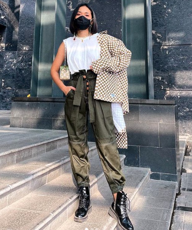 OOTD celana baggy pants/Instagram @ayladimitri